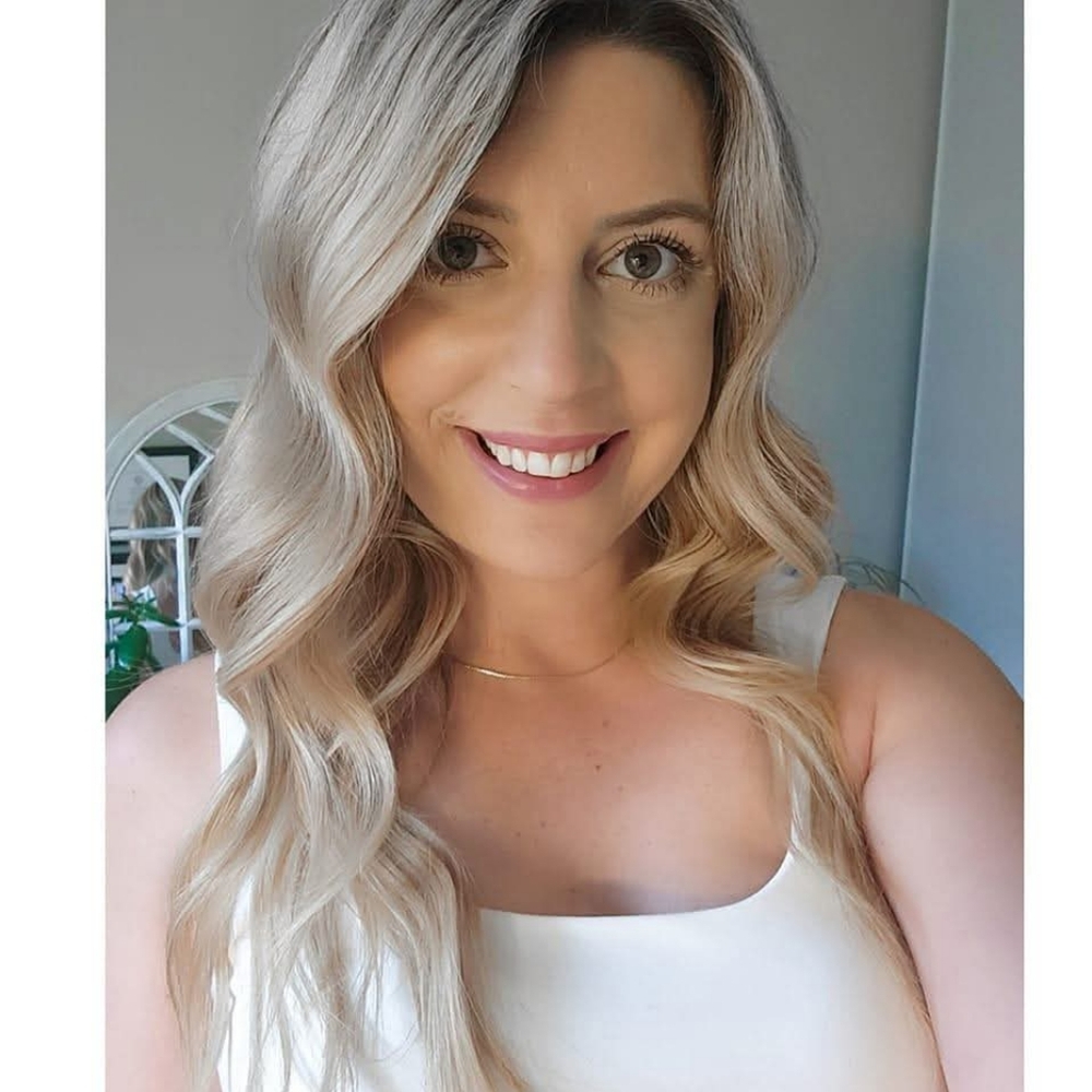 Meet your Posher, Dana